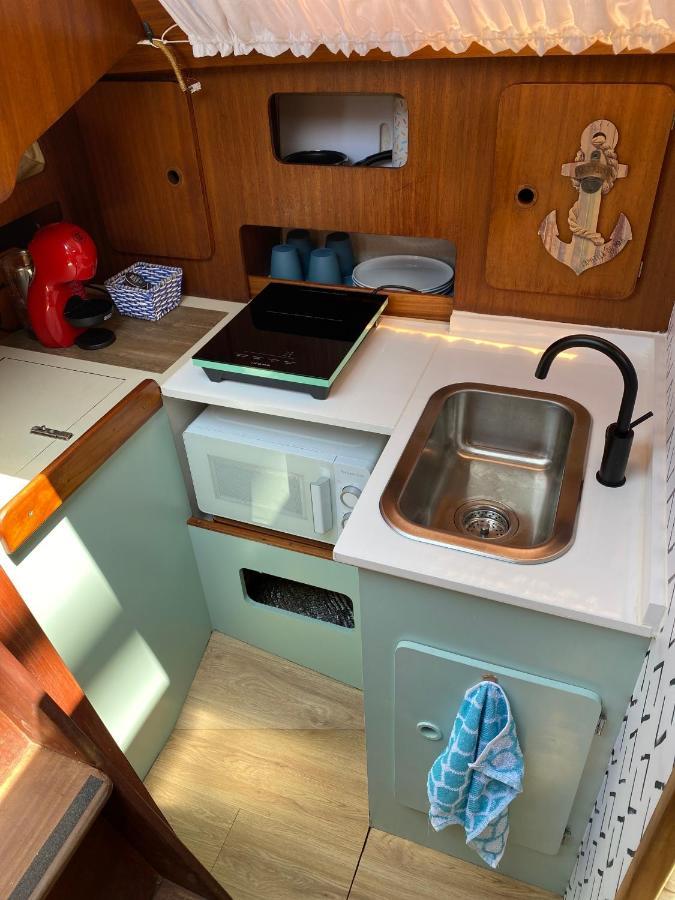 Acogedor Velero En El Forum Hotell Sant Adria de Besos Eksteriør bilde